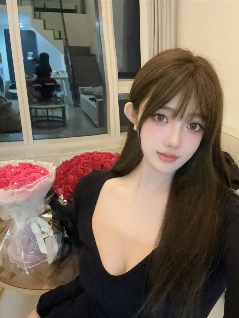 1000028664-770x1024.jpg