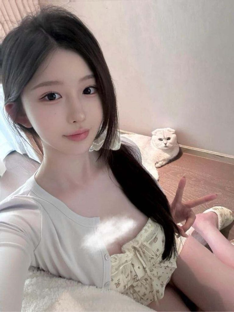 1000004240-768x1024.jpg