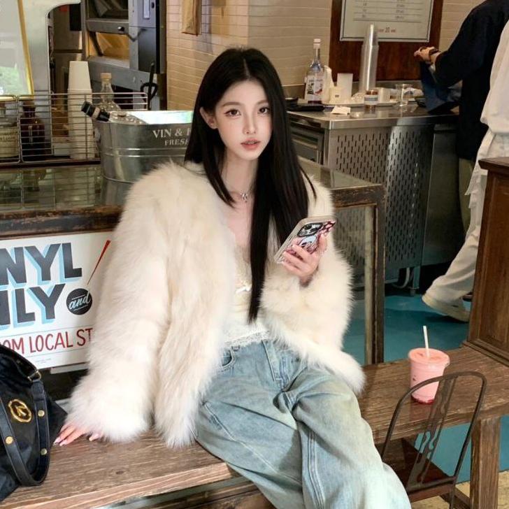 北京高端外围 05年极品女大 瘦高身材苗条大长腿